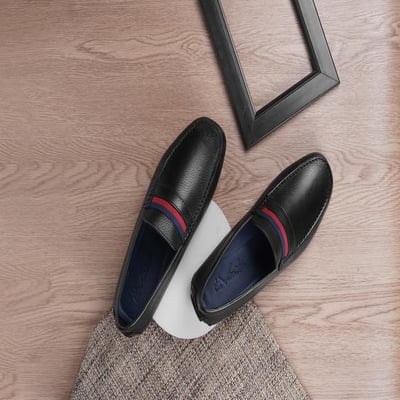 Men Black Casual Loafers