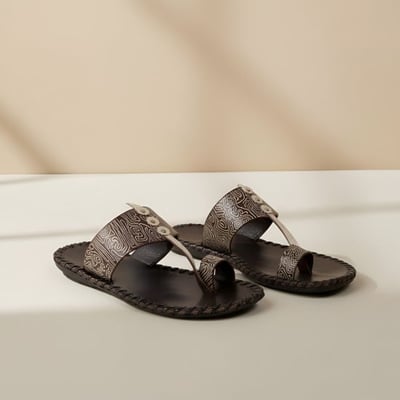 Men Beige Ethnic Kolhapuris