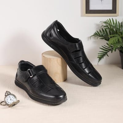 Men Black Casual Sandals