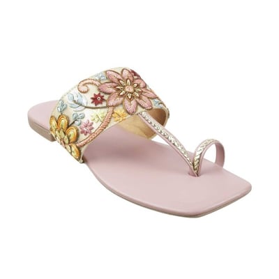 Women Gold Ethnic Slippers