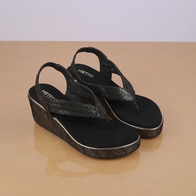 Women Gold Casual Sandals