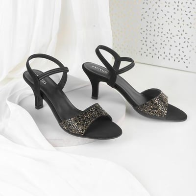 Women Black Casual Sandals