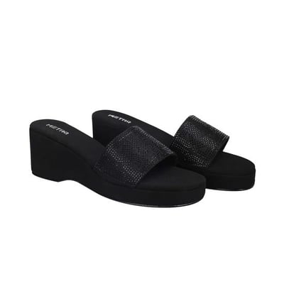 Women Black Casual Slip Ons