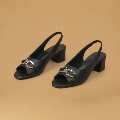 Women Black Casual Sandals