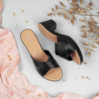 Women Black Casual Slip Ons