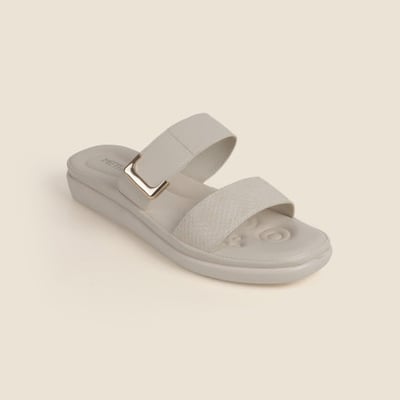 Women Off-White Casual Comfort