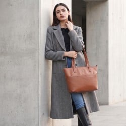 Women Tan Shoulder Bag