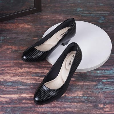 Women Black Formal Pumps