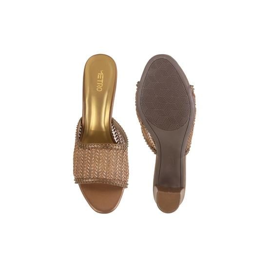 loading