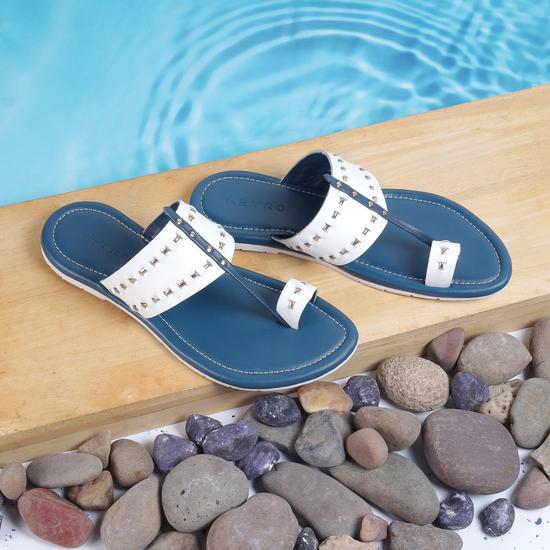 Men White Ethnic Kolhapuris
