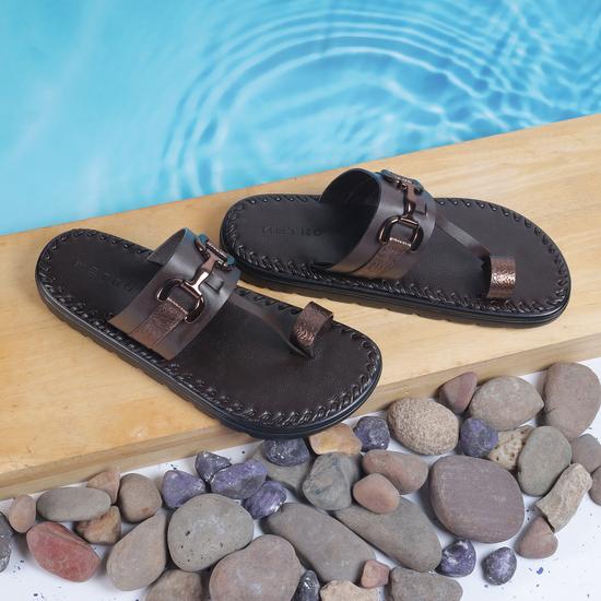 Men Brown Ethnic Slippers