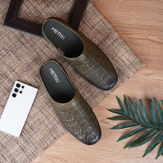 Men Olive Casual Slip Ons