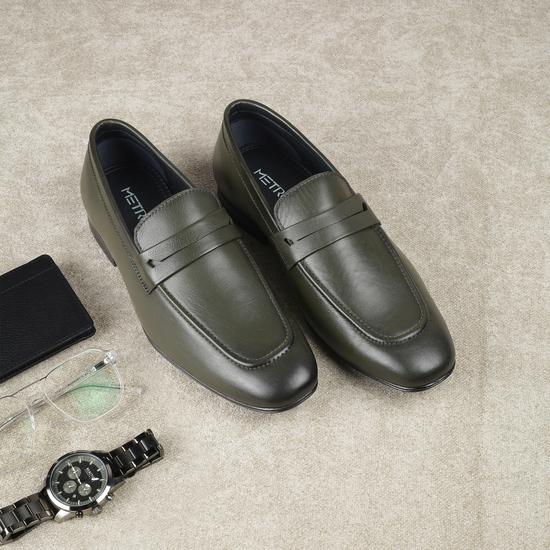 Men Olive Formal Moccasin