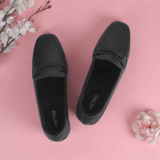 Women Black Formal Pumps