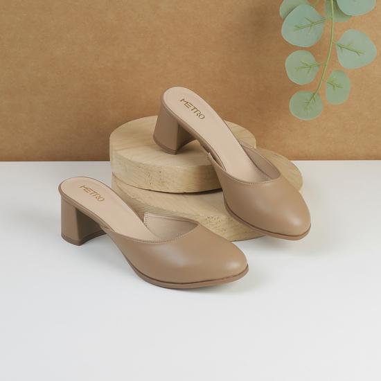 Women Beige-red Formal Slip Ons