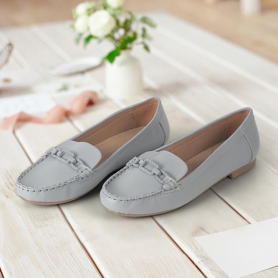 Women Grey Casual Loafers