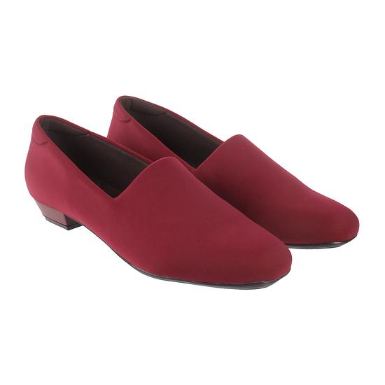 Women Maroon Casual Pumps