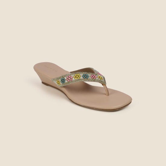 Women Beige Casual Slippers