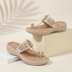 Women Off-white Ethnic Kolhapuris