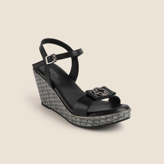 Women Black Casual Sandals