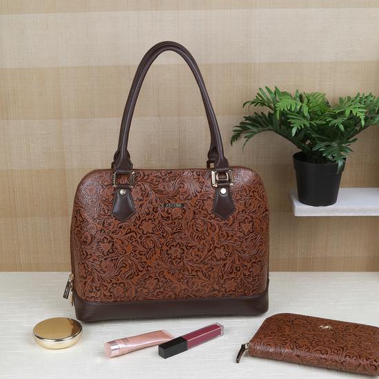 Women Tan Shoulder Bag