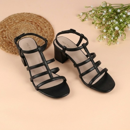 Women Black Casual Sandals