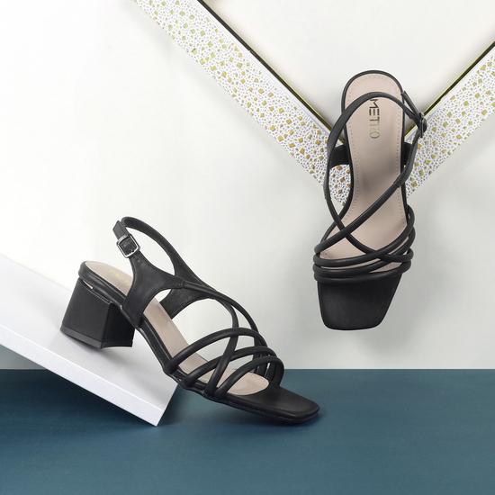Women Black Casual Sandals