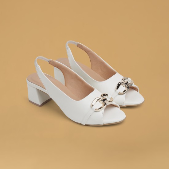 Women White Casual Sandals