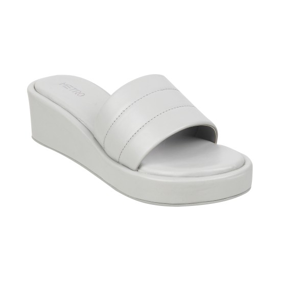 Women Grey Casual Sandals