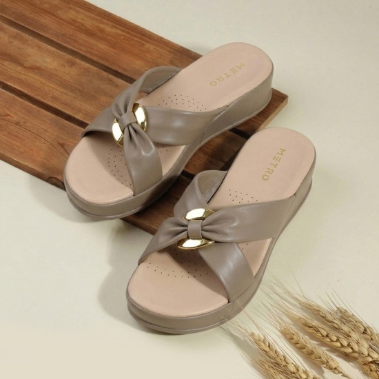 Women Khaki Casual Comfort