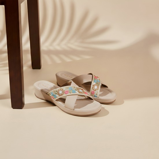 Women Beige Casual Slippers