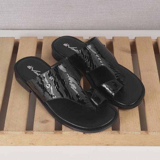 Men Black Ethnic Slippers