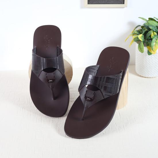 Men Brown Casual Slippers