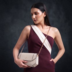 Women Off-white Evening Bag