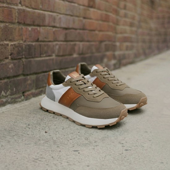 Men Khaki Sports Walking Shoes