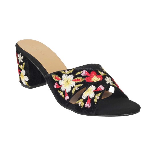 Women Black Ethnic Slides