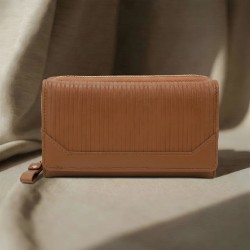 Tan